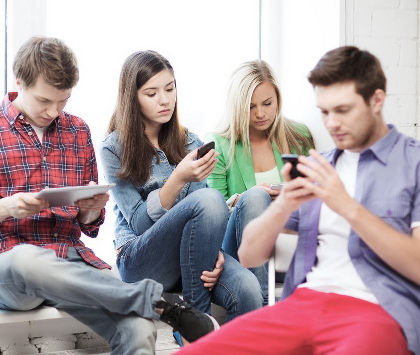 smartphones et 18-24 ans smartphones et 18-24 ans
