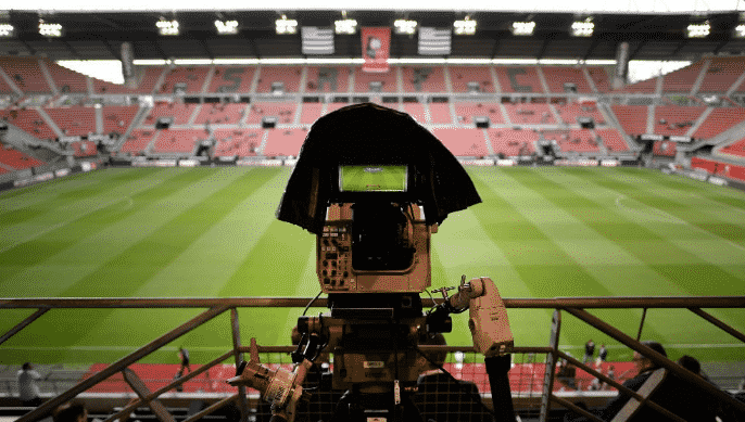 SFR diffuse la Ligue des Champions et la Ligue Europa.