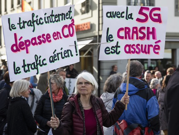 Manifestation à Suisse contre le déploiement de la 5G