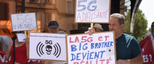 En France des manifestants protestent contre la 5G