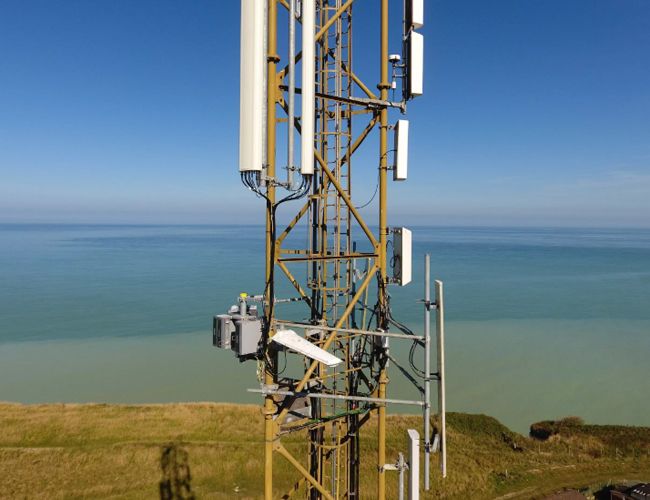 Free mobile se déleste de ses sites 4G pour développer la nouvelle 5G.